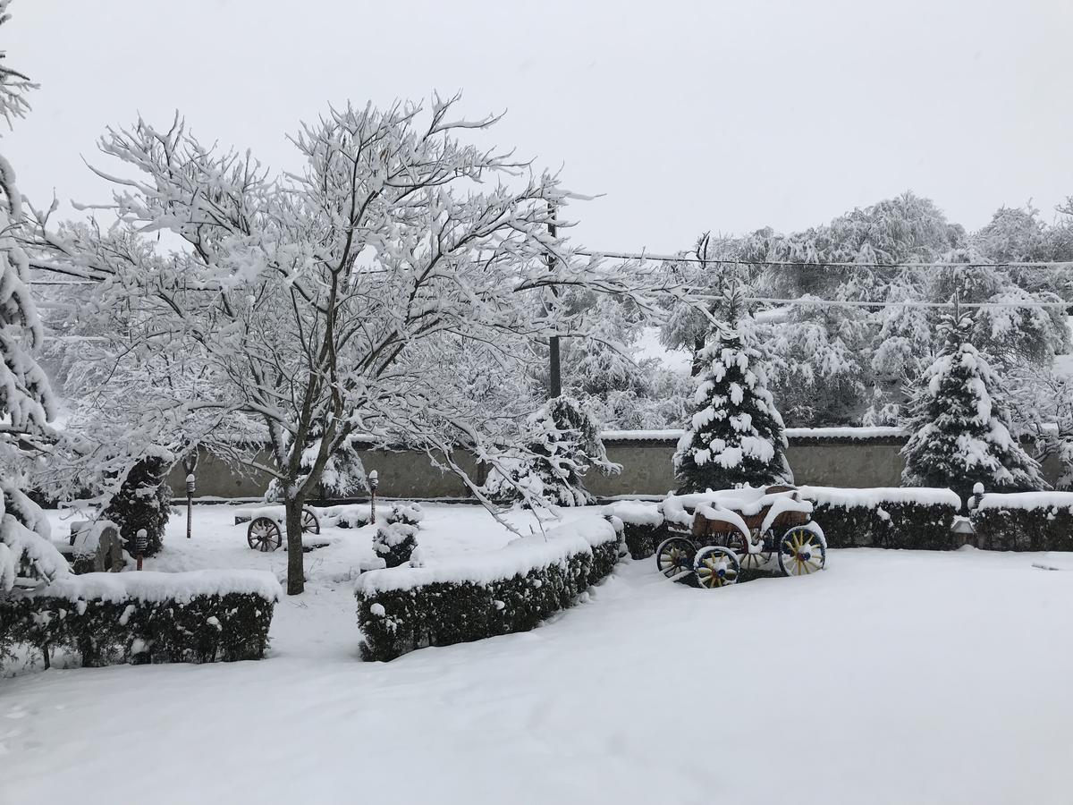 Hotel Divetsite Szliven Kültér fotó