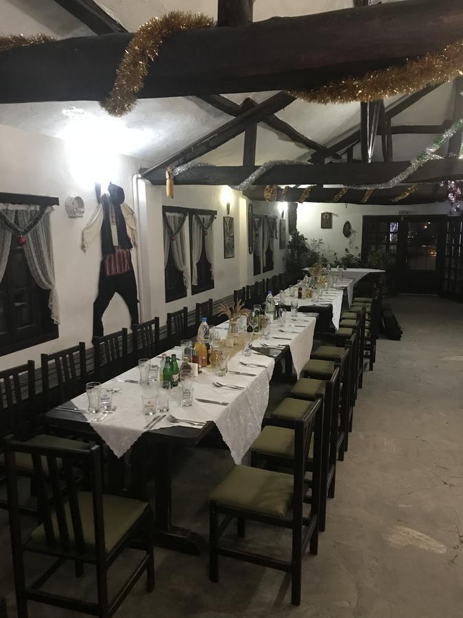 Hotel Divetsite Szliven Kültér fotó